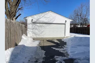 15419 Invermere Avenue, Loveland, OH 44128 - Photo 4