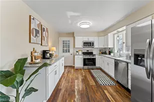 49075 Maple Ln, East Liverpool, OH 43920 - Photo 10