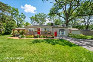 99 Meadowridge Rd, Mogadore, OH 44260 - Photo 2