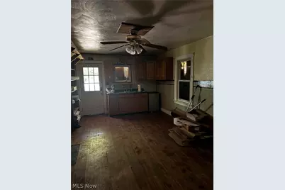 55935 Main Street, Bridgeport, OH 43912 - Photo 6