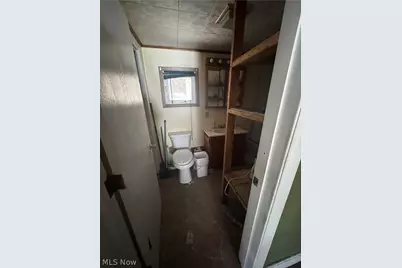 55935 Main Street, Bridgeport, OH 43912 - Photo 4