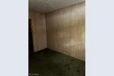 55935 Main Street, Bridgeport, OH 43912 - Photo 8