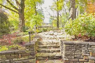 4639 Brainard Rd, Chagrin Falls, OH 44022 - Photo 8