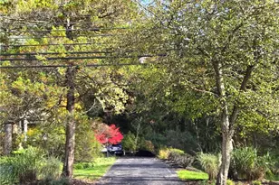 4639 Brainard Rd, Chagrin Falls, OH 44022 - Photo 6