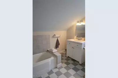 62 N Prospect Street, Oberlin, OH 44074 - Photo 22