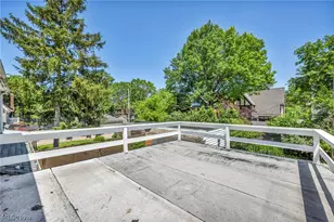 3635 Tolland Rd, Huber Heights, OH 44122 - Photo 18