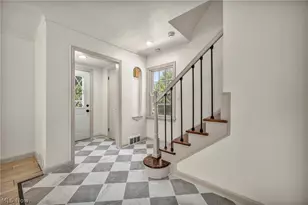 3635 Tolland Rd, Huber Heights, OH 44122 - Photo 4