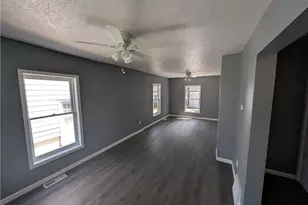 807 Woodland Ave, Elyria, OH 44035 - Photo 6