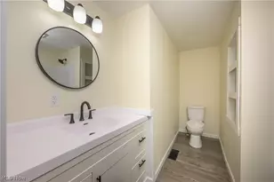 530 E High St, Uhrichsville, OH 44683 - Photo 14