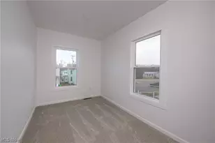 530 E High St, Uhrichsville, OH 44683 - Photo 22