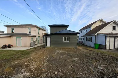 530 E High Street, Uhrichsville, OH 44683 - Photo 4