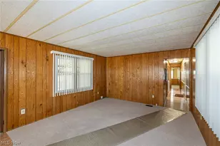 61 Park Way St, Olmsted Twp, OH 44138 - Photo 10