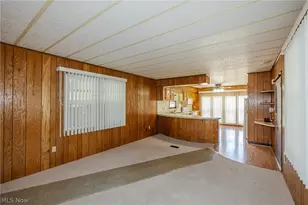 61 Park Way St, Olmsted Twp, OH 44138 - Photo 12