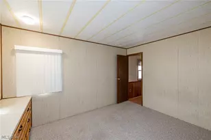 61 Park Way St, Olmsted Twp, OH 44138 - Photo 22