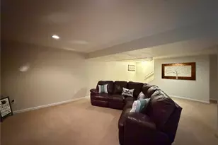 1343 Courtland Rd, Weirton, WV 26062 - Photo 42