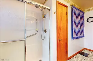 391 Canton Rd, Wintersville, OH 43953 - Photo 24