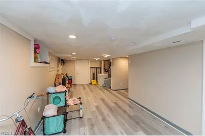 1446 Hopkins Avenue, Oakwood, OH 44107 - Photo 34