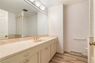 2240 Devonshire Dr NW, Canton, OH 44708 - Photo 22
