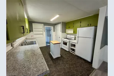 142 Beaver Court, Amherst, OH 44001 - Photo 10