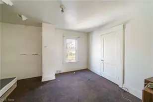 2407 Trussit Ave, Youngstown, OH 44505 - Photo 12