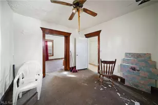 2407 Trussit Ave, Youngstown, OH 44505 - Photo 8