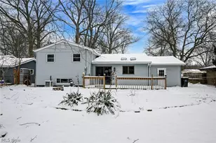 23993 Fairlawn Dr, North Olmsted, OH 44070 - Photo 28