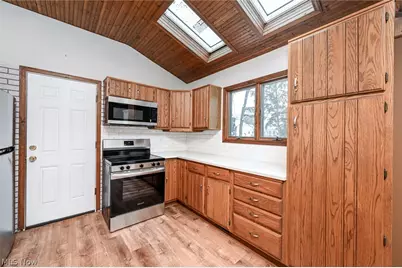 23993 Fairlawn Drive, North Olmsted, OH 44070 - Photo 6