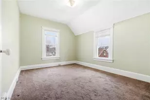 2112 Iris Ct NW, Canton, OH 44709 - Photo 10