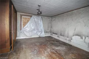 2226 Mahoning Ave, Warren, OH 44483 - Photo 14