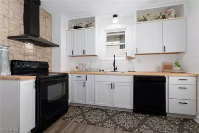 736 17th Street NE, Massillon, OH 44646 - Photo 10