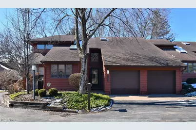 25844 Fairmount Boulevard, Beachwood, OH 44122 - Photo 1