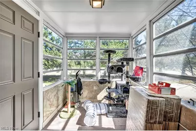 21818 Royalton Road, Strongsville, OH 44149 - Photo 40