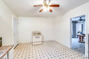 2036 W 83rd St, Loveland, OH 44102 - Photo 6