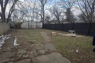 3674 E 52nd St, Loveland, OH 44105 - Photo 2