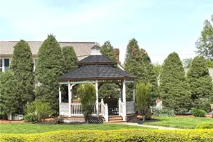 147 Village Ct, Columbiana, OH 44408 - Photo 38