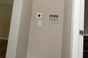 8796 Evergreen Dr, Mentor, OH 44060 - Photo 8