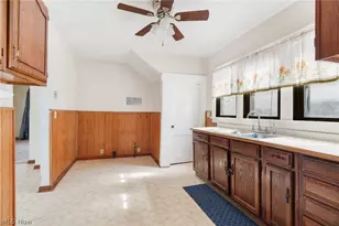 7705 Ravenna Ave, Louisville, OH 44641 - Photo 8