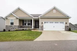 937 Crockett Cir, Canal Fulton, OH 44614 - Photo 1