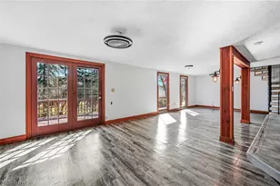 1511 Lake Front Dr, Salem, OH 44460 - Photo 8