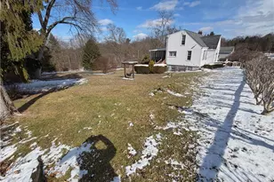 403 Burrows Ave, East Liverpool, OH 43920 - Photo 10