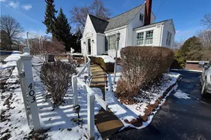 403 Burrows Ave, East Liverpool, OH 43920 - Photo 12