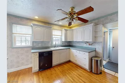 7911 S Ridge Road, Madison, OH 44057 - Photo 16