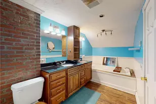 7911 S Ridge Rd, Madison, OH 44057 - Photo 32