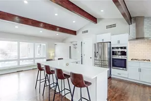 3312 Bancroft Rd, Fairlawn, OH 44333 - Photo 2