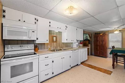 29395 Beitler Road, Dennison, OH 44621 - Photo 14