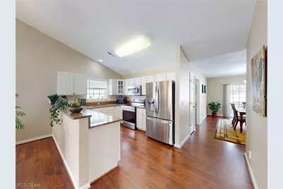 609 Beacon Drive, Painesville, OH 44077 - Photo 8