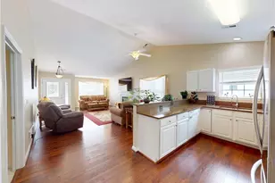 609 Beacon Dr, Painesville, OH 44077 - Photo 14