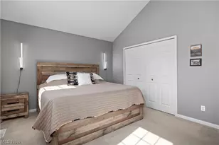 27226 S Emerald Ovl, Olmsted Twp, OH 44138 - Photo 22