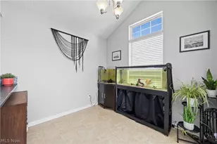 27226 S Emerald Ovl, Olmsted Twp, OH 44138 - Photo 16