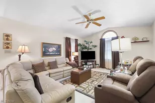 12714 Potomac Pl NW, Uniontown, OH 44685 - Photo 8